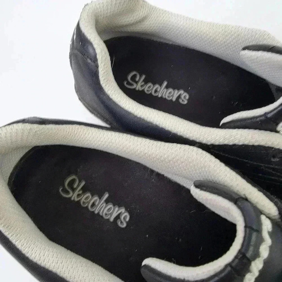 Vintage 2010 Skechers Black White Athletic Leather Running Tennis Shoes - 10 - Picture 9 of 10